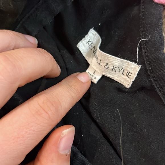 One shoulder crop top - Picture 3 of 3